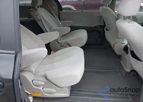 2011 Toyota Sienna Le V6 from USA, damaged, VIN 5TDKK3DC9BS168910